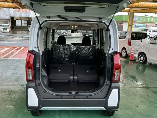 タント(ダイハツ)ファンクロス パノラマUGP届出済未使用車 10