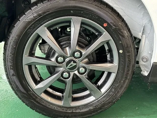 タント(ダイハツ)ファンクロス パノラマUGP届出済未使用車 13