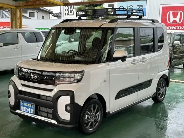 タント(ダイハツ)ファンクロス パノラマUGP届出済未使用車 1