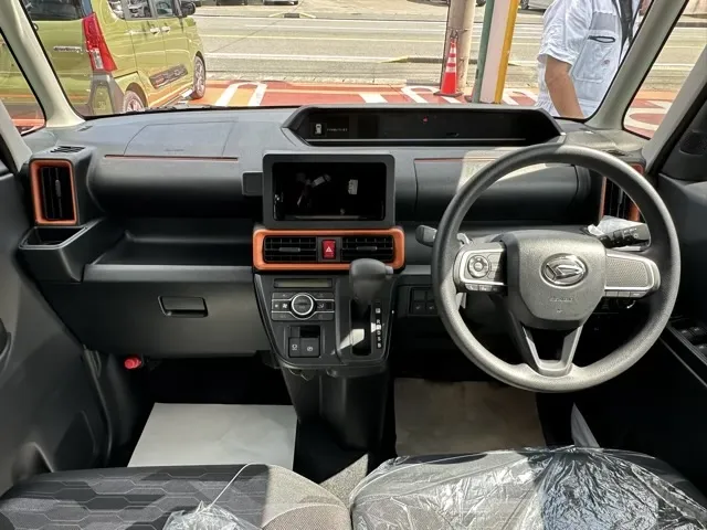 タント(ダイハツ)ファンクロス パノラマUGP届出済未使用車 9