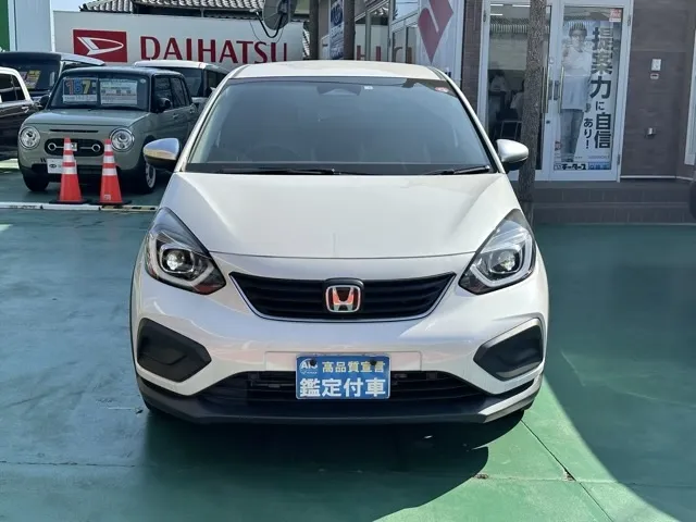 フィット(ホンダ)e：HEV クロスター中古車 29