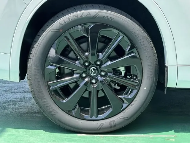 CX-60(マツダ)XD-ハイブリッド エクスクルーシブスポーツ 4WDディーラ-試乗車 10