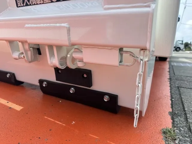 キャンター(三菱)３ｔ ローダースライドダンプレンタ登録済未使用車 10