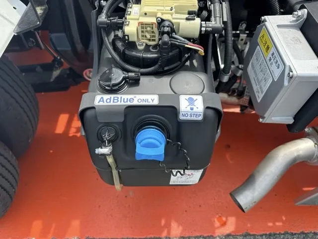 キャンター(三菱)３ｔ ローダースライドダンプレンタ登録済未使用車 14