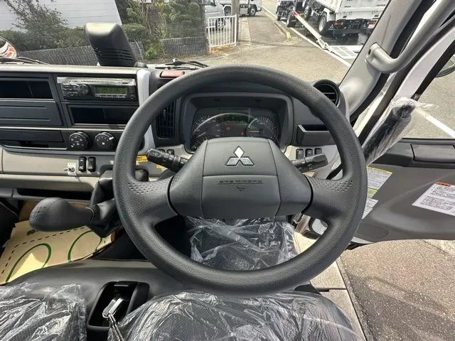 キャンター(三菱)３ｔ ローダースライドダンプレンタ登録済未使用車 21