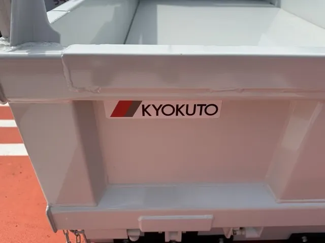 キャンター(三菱)３ｔ ローダースライドダンプレンタ登録済未使用車 8