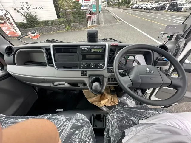 キャンター(三菱)３ｔ ローダースライドダンプレンタ登録済未使用車 17