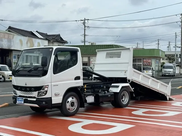 キャンター(三菱)３ｔ ローダースライドダンプレンタ登録済未使用車 1
