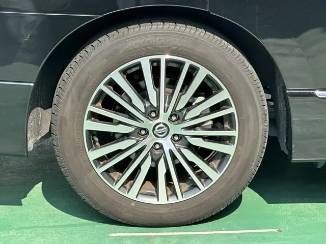 エルグランド(ニッサン)ハイウェイスター　S 7人乗り中古車 13