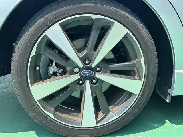 インプレッサ(スバル)2.0i-S アイサイト中古車 10