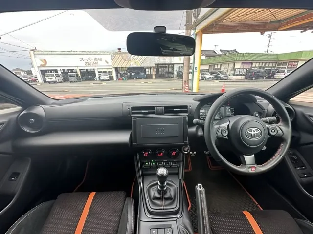GR86(トヨタ)RZ 10thアニバーサリーLTD 6MT中古車 5