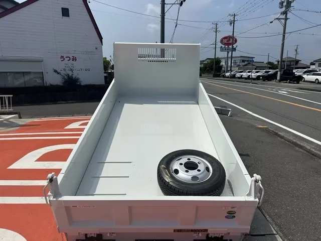 キャンター(三菱)３ｔ ローダースライドダンプレンタ登録済未使用車 10
