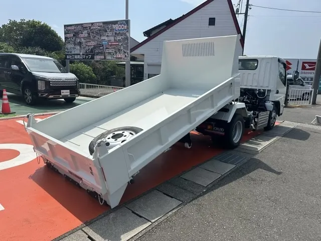 キャンター(三菱)３ｔ ローダースライドダンプレンタ登録済未使用車 13