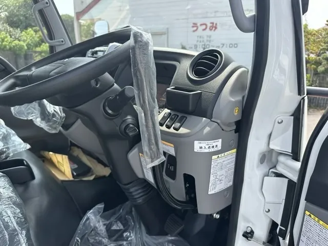 キャンター(三菱)３ｔ ローダースライドダンプレンタ登録済未使用車 17