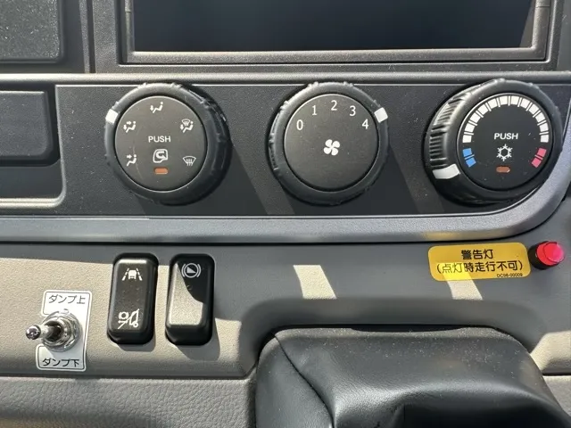 キャンター(三菱)３ｔ ローダースライドダンプレンタ登録済未使用車 25