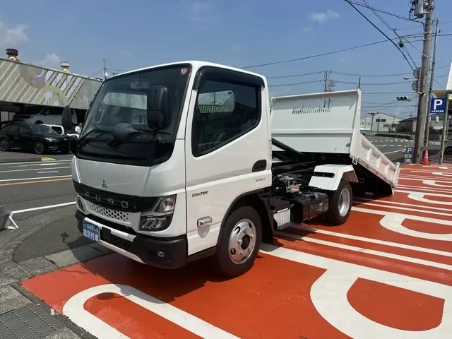 キャンター(三菱)３ｔ ローダースライドダンプレンタ登録済未使用車 1