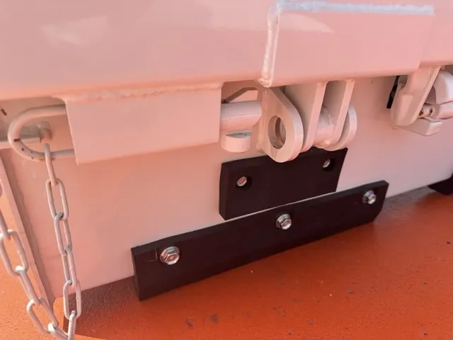 キャンター(三菱)３ｔ ローダースライドダンプレンタ登録済未使用車 8