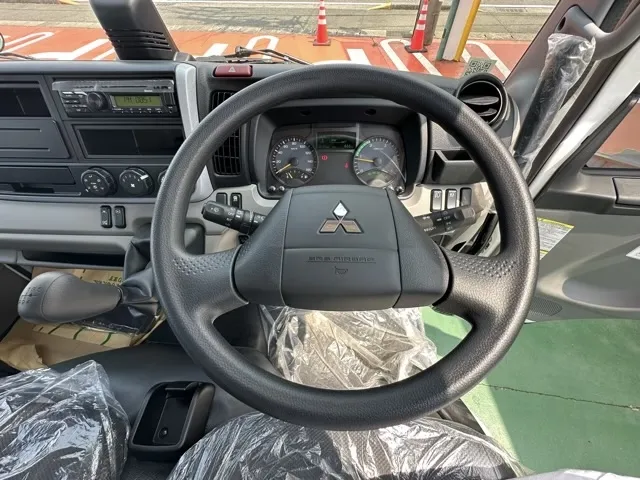 キャンター(三菱)全低床キョウカダンプ ３ｔ　コボレーンレンタ登録済未使用車 21