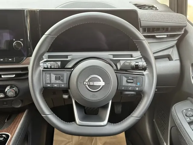 オーラ(ニッサン)G レザーエディション プロパイロット ナビ ワイヤレス充電ディーラ-試乗車 6