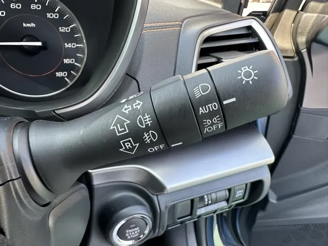 XV(スバル)2.0e-L アイサイト中古車 22