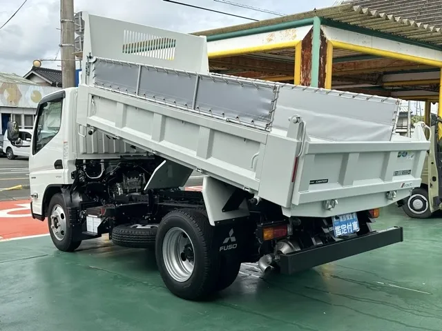 キャンター(三菱)高床キョウカダンプ ３ｔ コボレーンレンタ登録済未使用車 2
