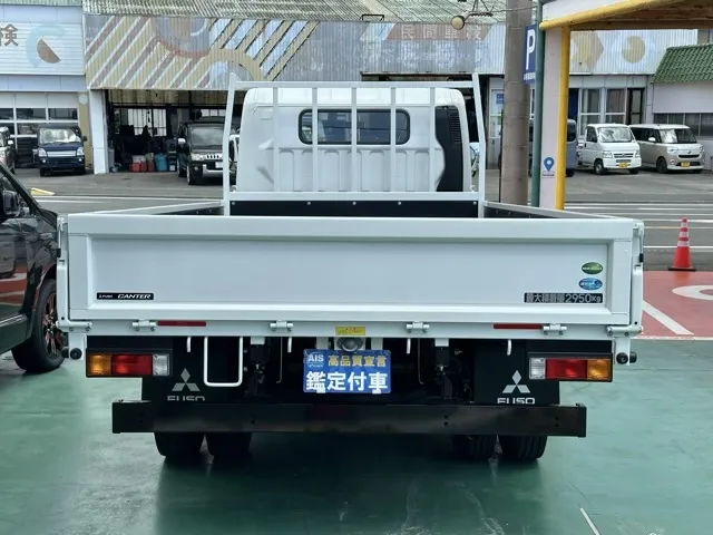 キャンター(三菱)平ボディ ３ｔワイドロング MT 1ナンバー車レンタ登録済未使用車 5