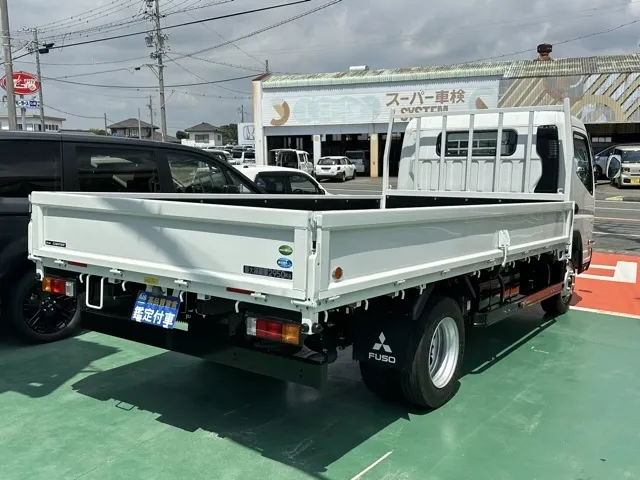キャンター(三菱)平ボディ ３ｔワイドロング MT 1ナンバー車レンタ登録済未使用車 8