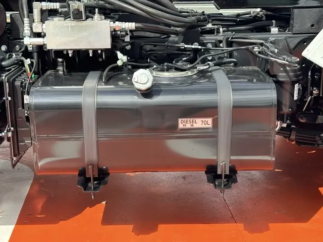 キャンター(三菱)３ｔ ローダースライドダンプレンタ登録済未使用車 2