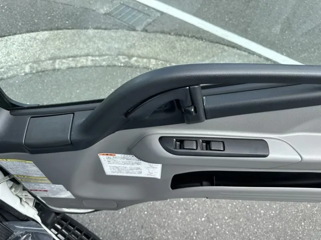 キャンター(三菱)３ｔ ローダースライドダンプレンタ登録済未使用車 9