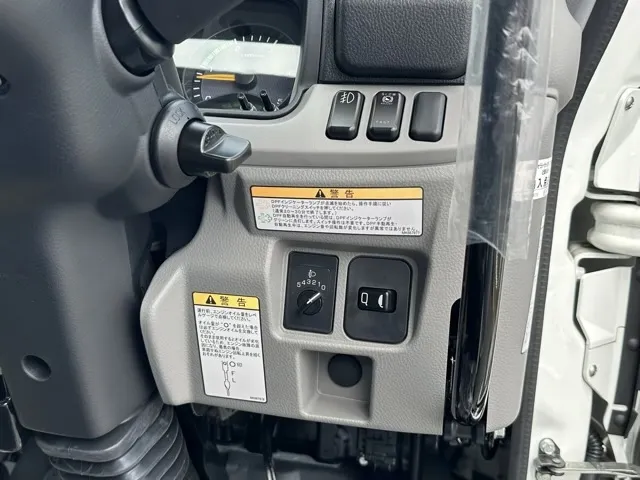 キャンター(三菱)３ｔ ローダースライドダンプレンタ登録済未使用車 12