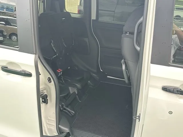N-BOX(ホンダ)Ｌ　STYLE+BLACK中古車 12