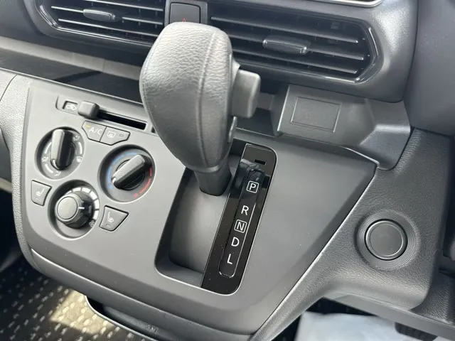 eKクロススペース(三菱)Ｍディーラ-試乗車 19