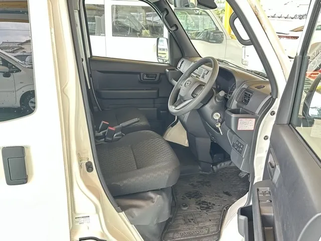 ハイゼット(ダイハツ)デッキバンL届出済未使用車 13