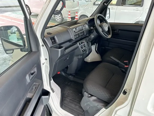 ハイゼット(ダイハツ)デッキバンL届出済未使用車 3