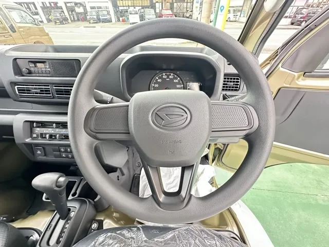ハイゼット(ダイハツ)ジャンボ スタンダード 2WD AT届出済未使用車 17