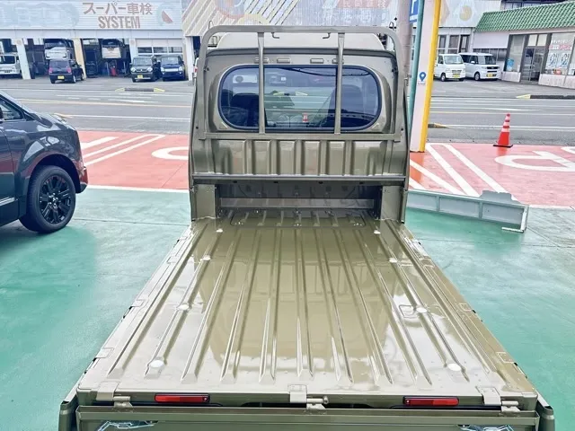 ハイゼット(ダイハツ)ジャンボ スタンダード 2WD MT届出済未使用車 9