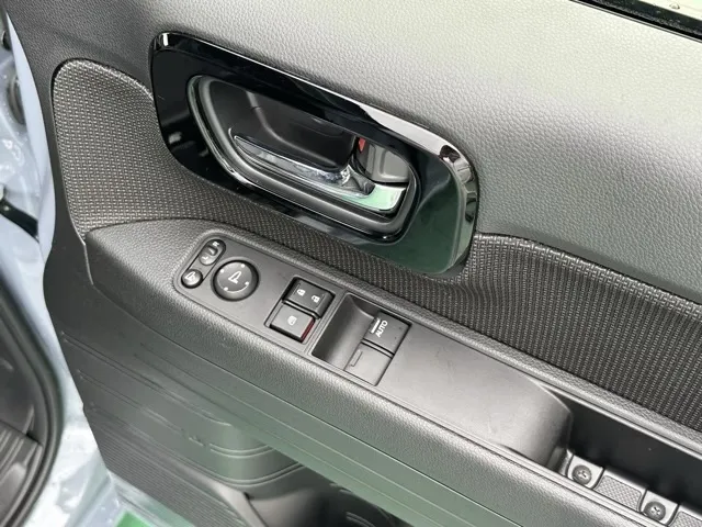 N-VAN(ホンダ)プラススタイルFUN AT届出済未使用車 14