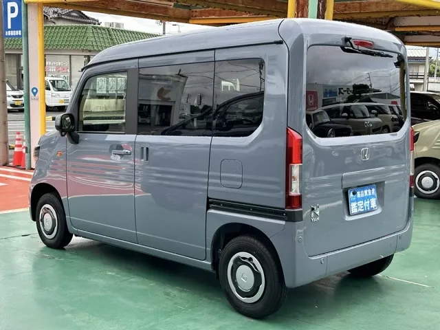 N-VAN(ホンダ)プラススタイルFUN AT届出済未使用車 2