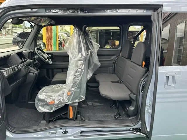 N-VAN(ホンダ)プラススタイルFUN AT届出済未使用車 4