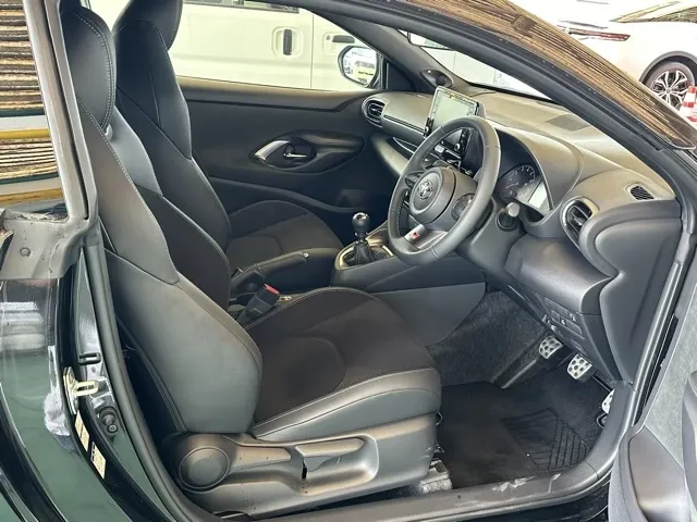 GRヤリス RZ ハイパフォーマンス 4WD 6MT トヨタ 中古車は静岡