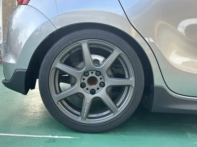 スイフト(スズキ)ベースグレード　セーフティサポート非装着車 MTディーラｰ試乗車 9