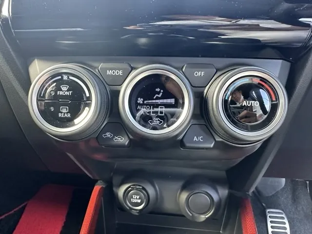 スイフト(スズキ)ベースグレード　セーフティサポート非装着車 MTディーラｰ試乗車 19