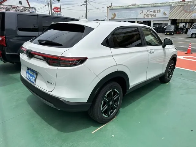 ヴェゼル(ホンダ)e：HEV　X新車見本展示有 11