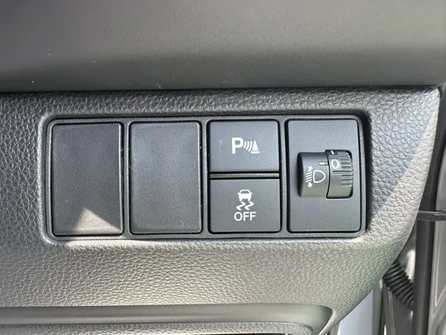 ヴェゼル(ホンダ)e：HEV　X新車見本展示有 13
