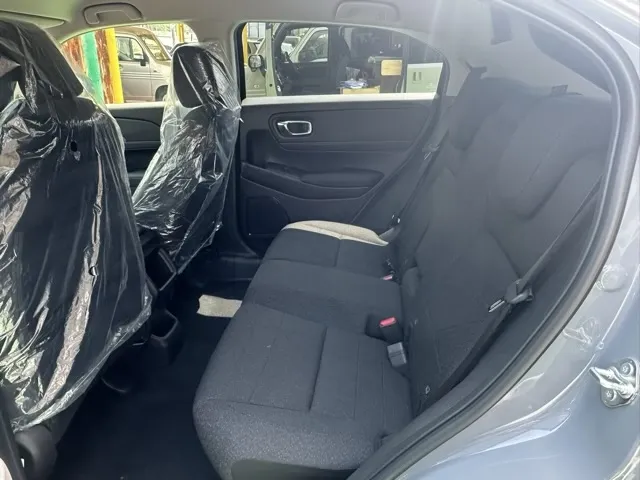 ヴェゼル(ホンダ)e：HEV　X新車見本展示有 4