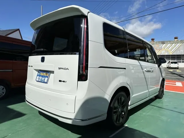 ステップワゴン(ホンダ)e・HEVスパーダ 7人新車見本展示無 14