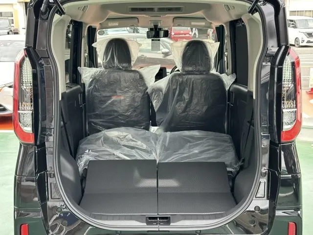 デリカミニ(三菱)Gプレミアム新車見本展示有 14