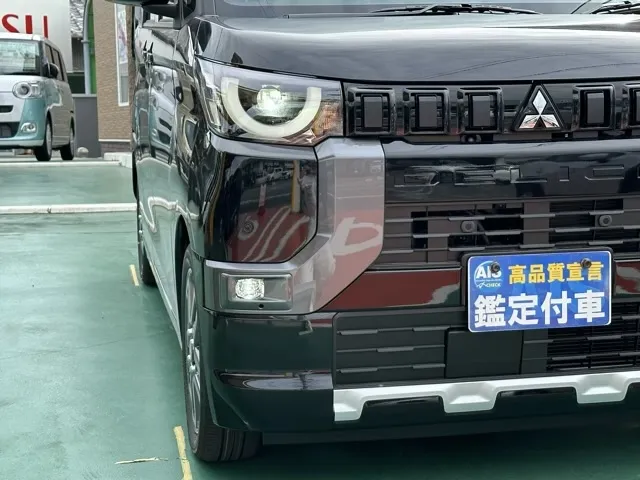 デリカミニ(三菱)Gプレミアム新車見本展示有 25