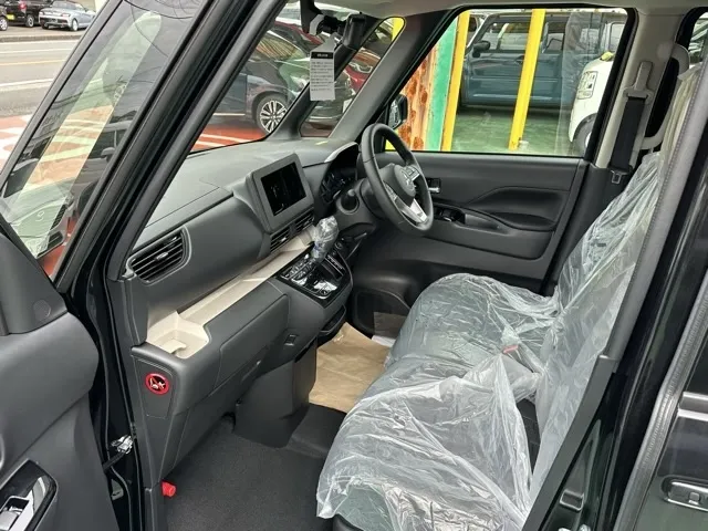 デリカミニ(三菱)Gプレミアム新車見本展示有 5