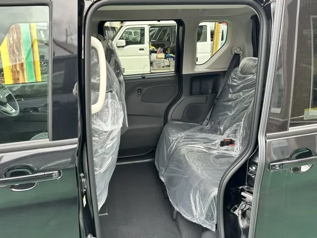デリカミニ(三菱)Gプレミアム新車見本展示有 7